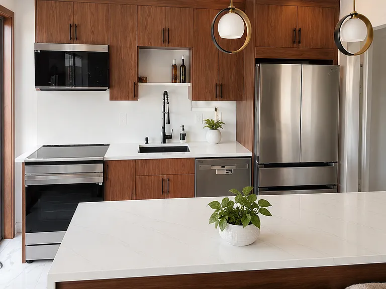 20 Cliff St #8F — Photo 3