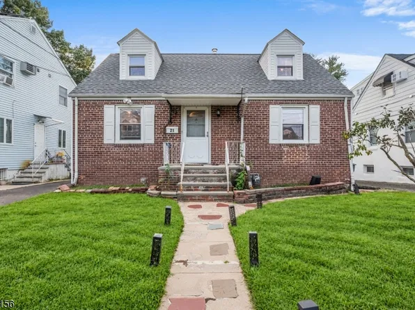 21 Center St, Belleville Twp., NJ 07109
