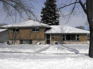 85 Arvey Ln, Fond Du Lac, WI 54935