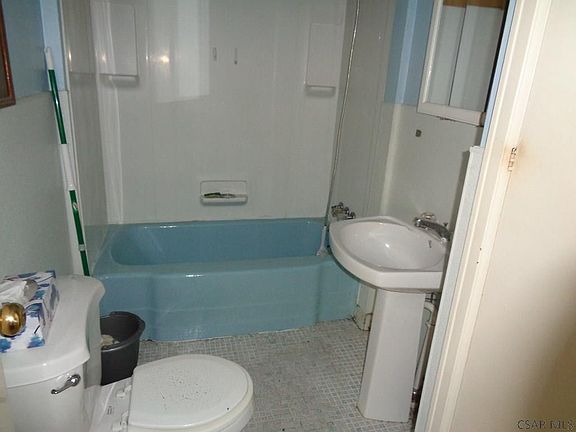 3rd image of 1762 Goucher St