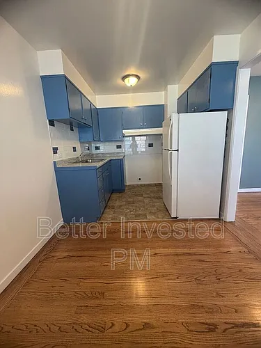 2400 39th Ave Photo 1