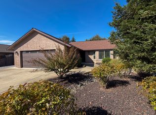 7172 Landcaster Ct, Redding, CA 96001