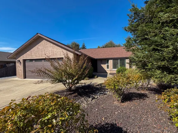 7172 Landcaster Ct, Redding, CA 96001