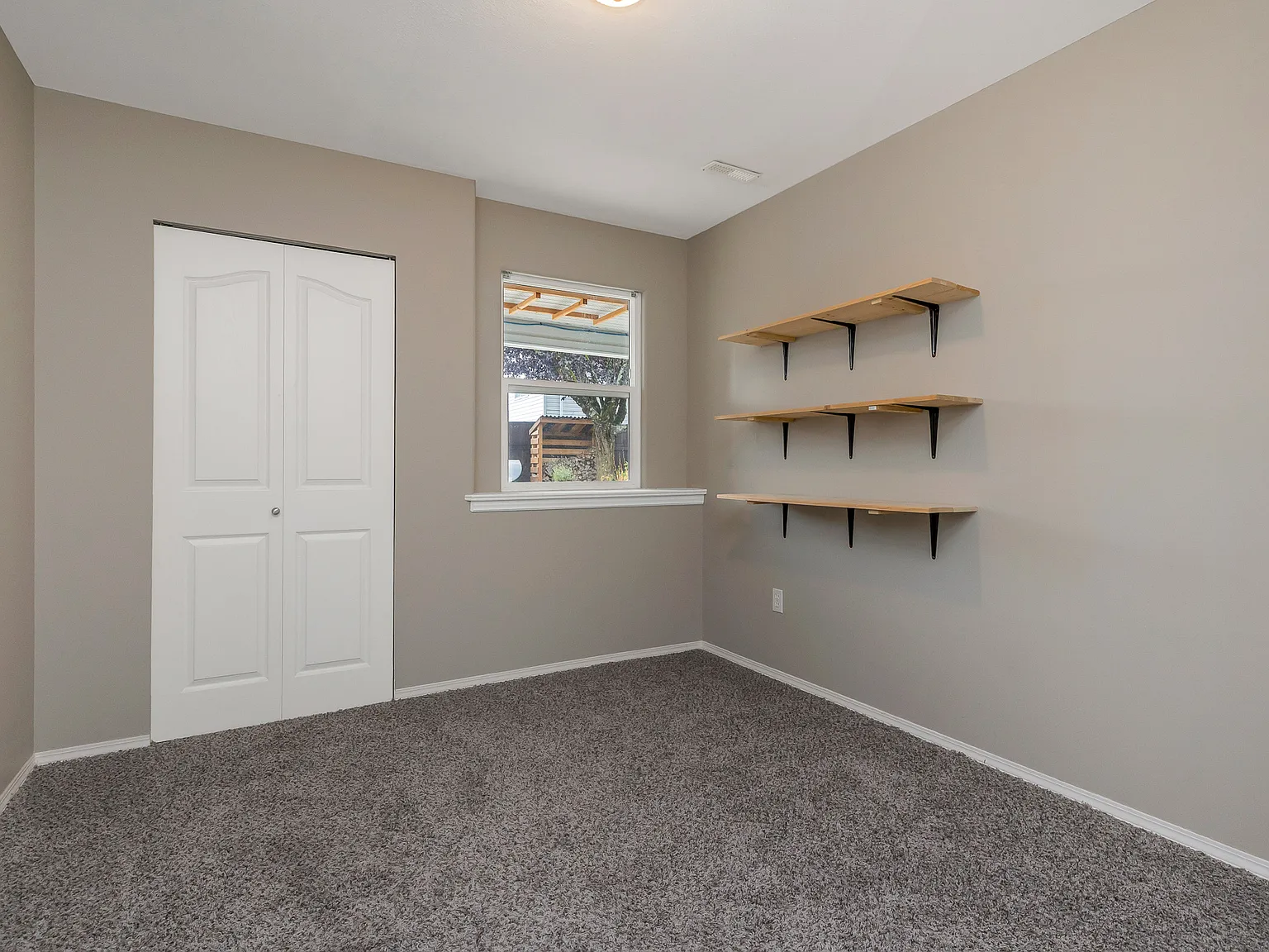 2 bed, 1.0 bath, 1080 sqft, $1,795 — Photo 4