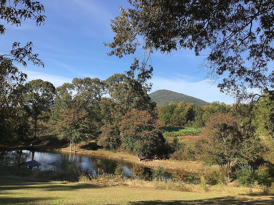 View near rear of lot