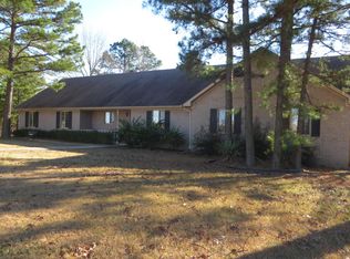 4291 Bradley Cove Rd, Russellville, AR 72802