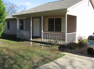 36 Sioux Rd, Cartersville, GA 30121