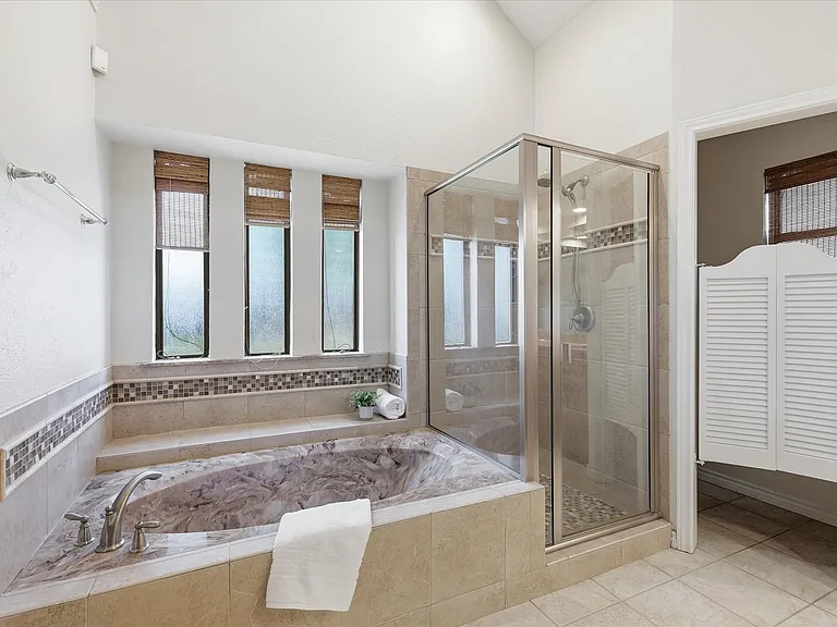 1774 Clydesdale Dr — Photo 17