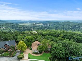2220 Governors Bend Rd SE, Huntsville, AL 35801