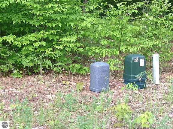4th image of Betsie Creek Drive Multi