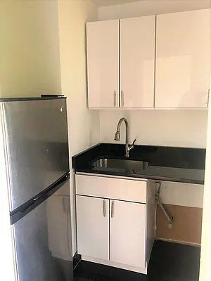 Rented by Dynamik Realty | media 24