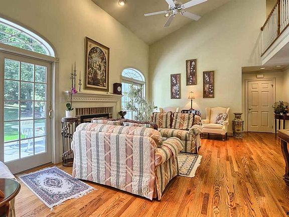 5th image of 8 Glencarron Ct