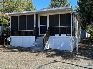 121 S Cardinal Dr, New London, NC 28127