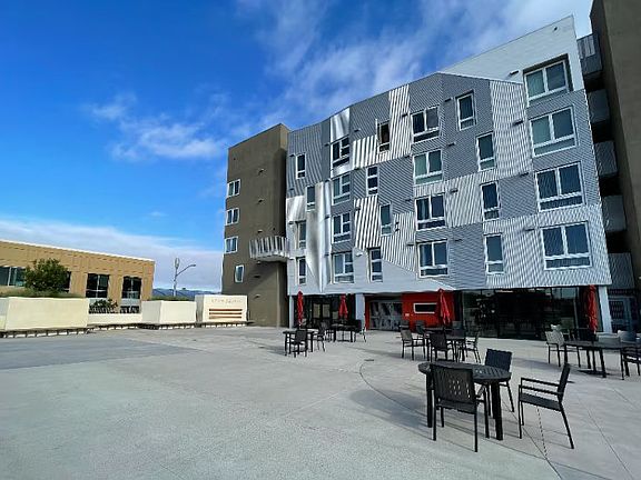 2nd image of 4320 44th St