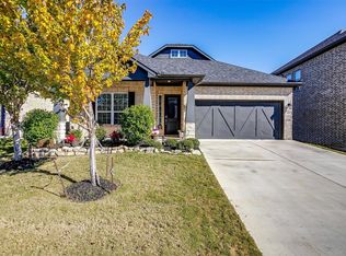 657 Harris Ridge Dr, Arlington, TX 76002