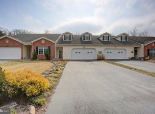 2505 Sherry Dr, Chambersburg, PA