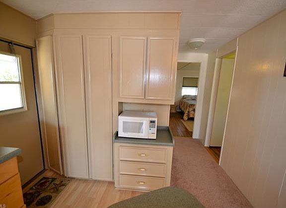 3rd image of 3835 Phoenix Dr
