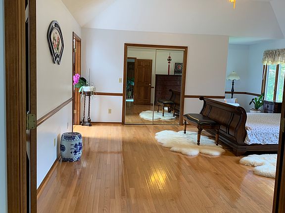 4th image of 9468 Greystone Pkwy