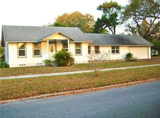 1902 54th St S, Gulfport, FL 33707