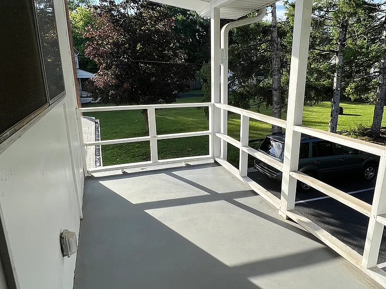 750 Northern Ave #4 — Photo 3