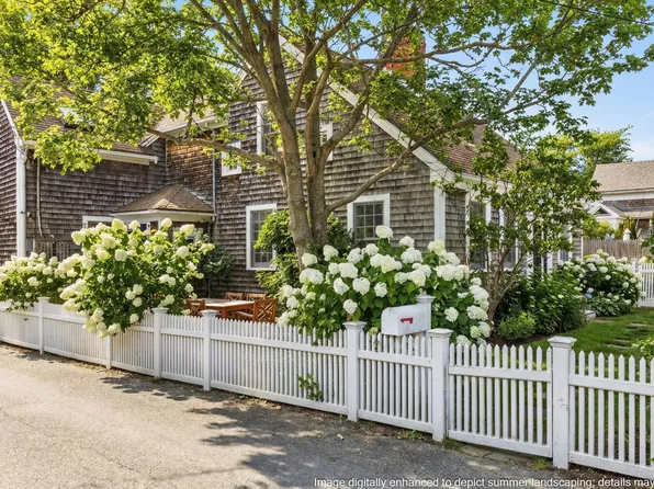 1 Atlantic Avenue, Provincetown, MA 02657