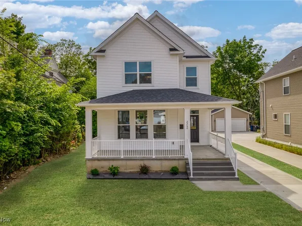 2260 E 100th St, Cleveland, OH 44106