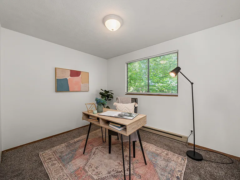 8213 N Colton St — Photo 19