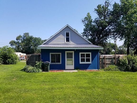 3rd image of 2118 Schley Ave