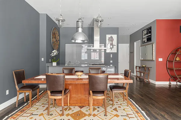 Sold by Compass | media 3