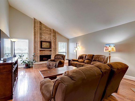 5th image of 6447 Gladewell Dr