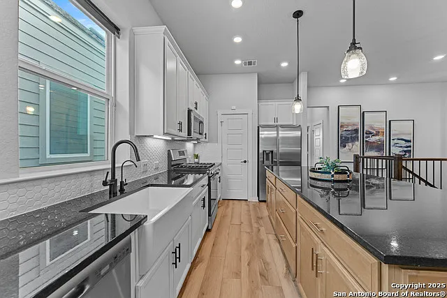 5843 Whitby Rd #6 — Photo 22