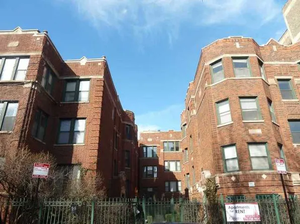 628 W Patterson Ave APT 2E, Chicago, IL 60613