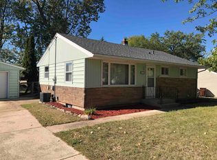 413 Langley Rd, Machesney Park, IL 61115