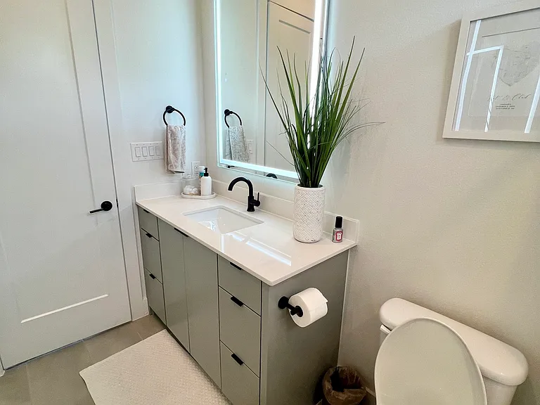 2407 Crossman Ave — Photo 20