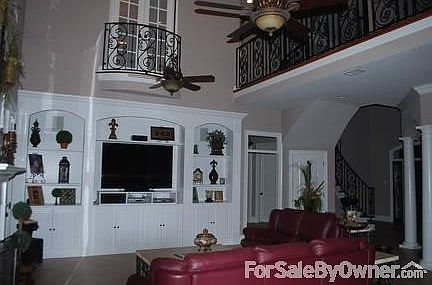 1st image of 105 Ginger Ct