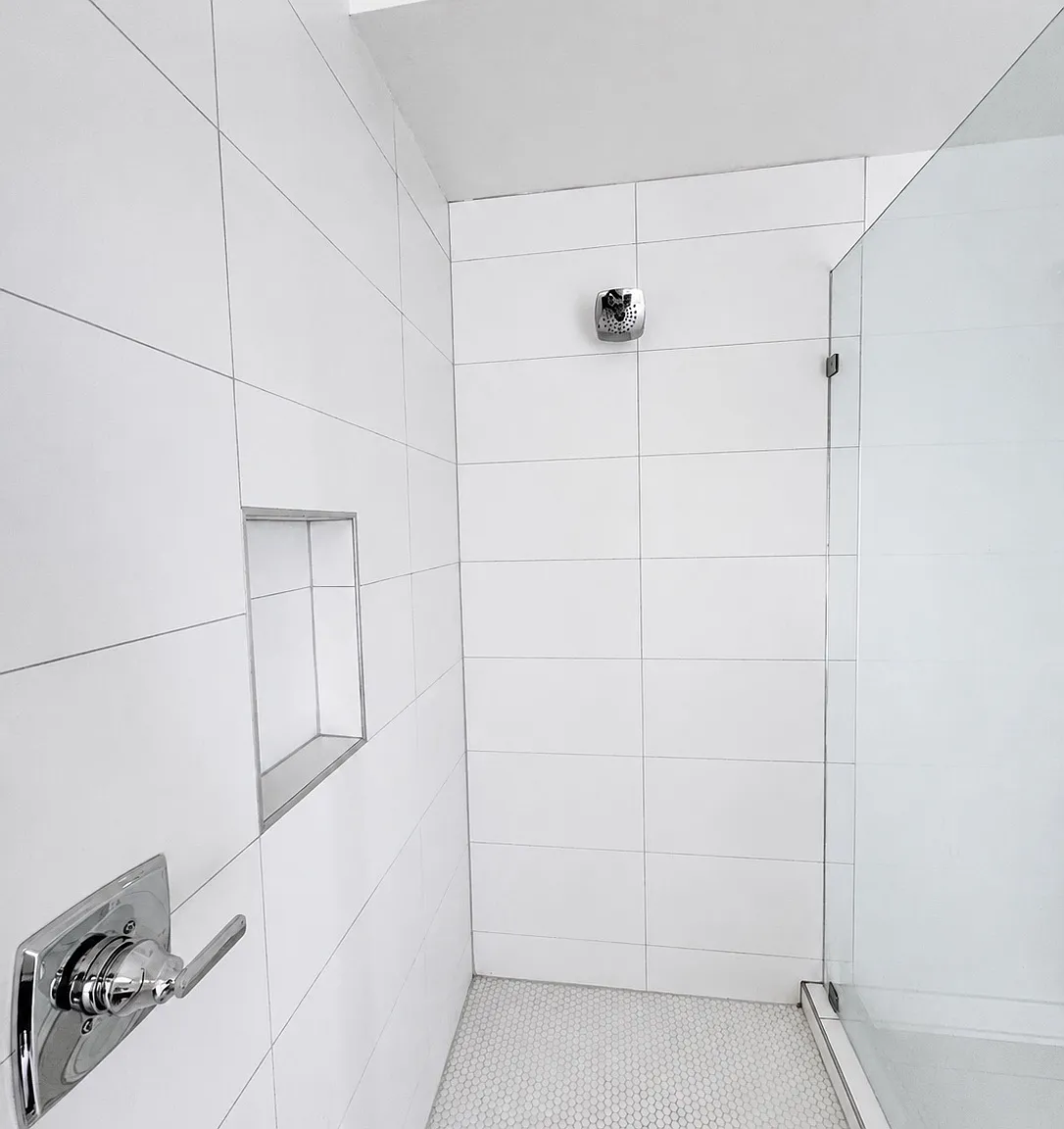 1 bed, 1.5 bath, 950 sqft, $3,490 — Photo 4