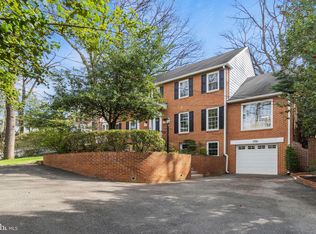 1721 Army Navy Dr, Arlington, VA