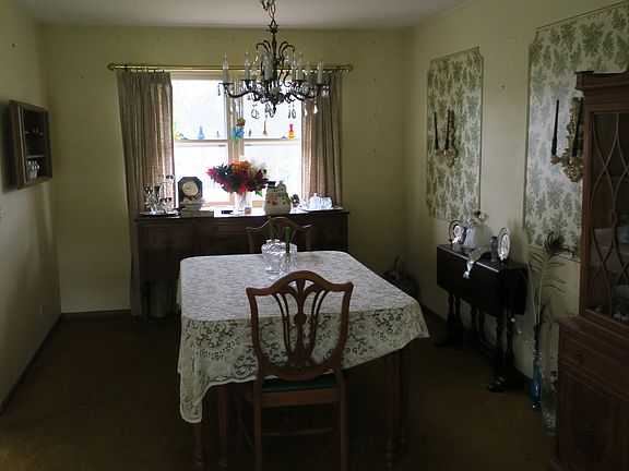 3rd image of 7005 Glenn Ct