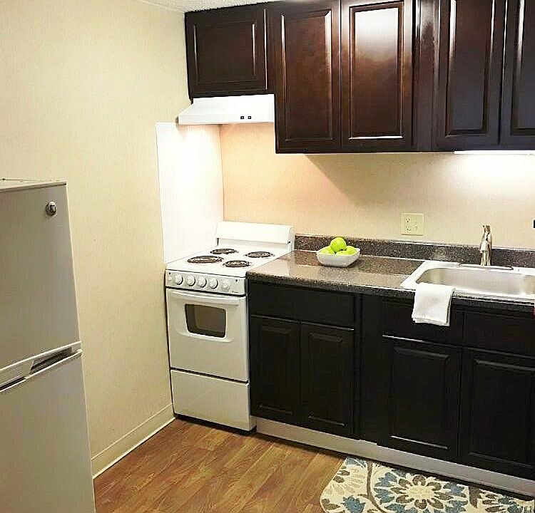 1st image of 3321 S Acadia Ct