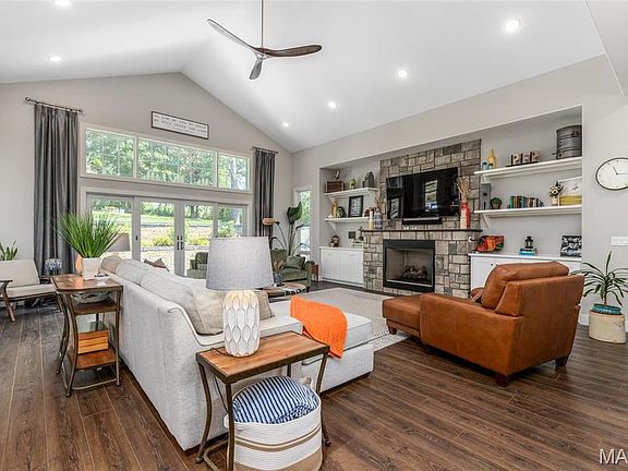 4th image of this home