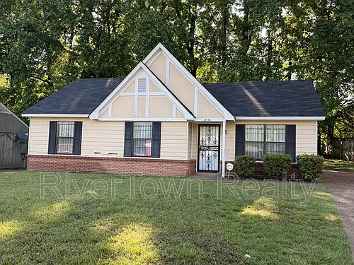 3834 Windermere Rd Photo 1