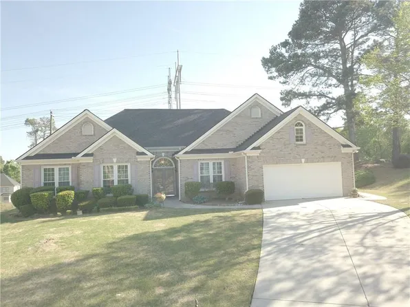 3316 Holly Hill Pkwy, Ellenwood, GA 30294