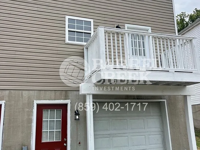 121B Highland Ct — Photo 15