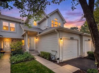 1272 Tennyson Ln #1272, Naperville, IL 60540
