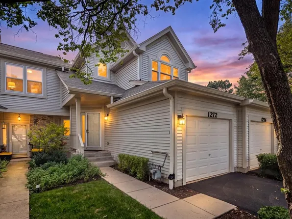 1272 Tennyson Ln #1272, Naperville, IL 60540