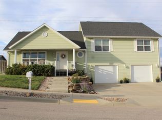 1012 Lennon Ln, Rapid City, SD 57701