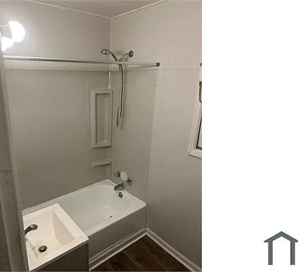 2 bed, 924 sqft, $900 — Photo 3