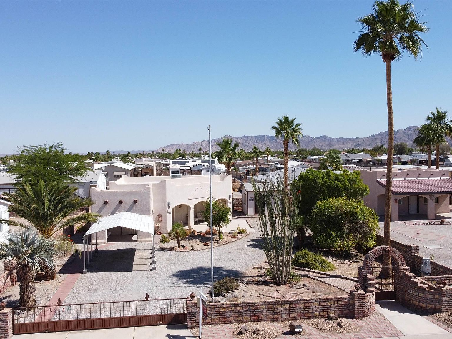トップス #HOUSESET E50 E953 13458 E 53rd Ln, Yuma, AZ 85367 | Zillow