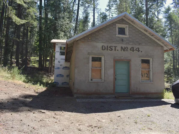 412 Schneiders Rd, Sagle, ID 83860