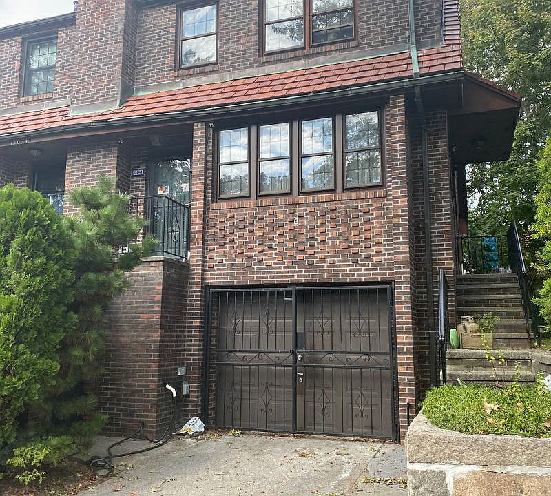 1st image of 116-45 Union Tpke #1
